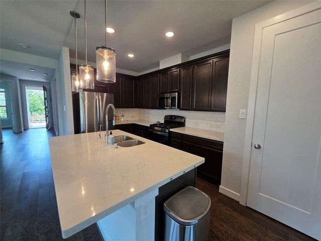 101 Cedar Hammock Trail, Tomball, TX 77375