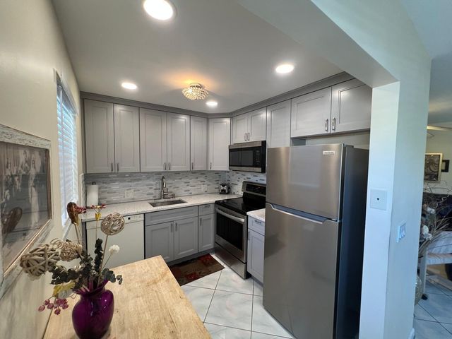 43 Fanshaw, Boca Raton, FL 33434