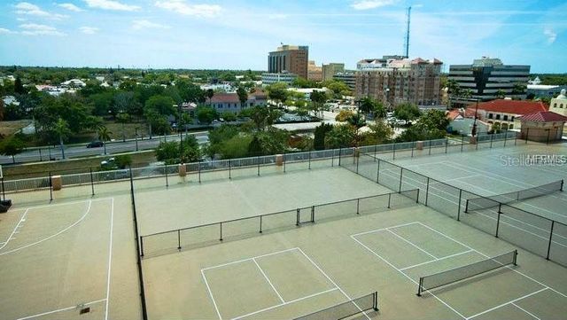 808 3RD AVENUE W 701, Bradenton, FL 34205