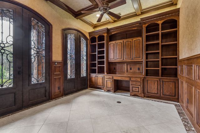6900 King Charles Court, Colleyville, TX 76034