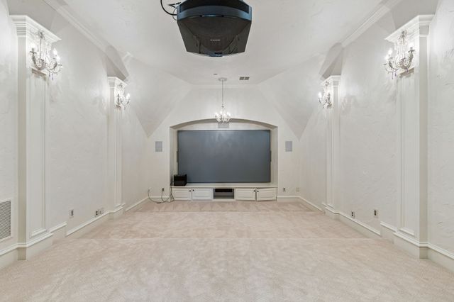 6900 King Charles Court, Colleyville, TX 76034