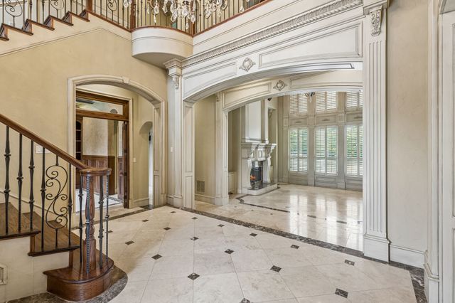 6900 King Charles Court, Colleyville, TX 76034