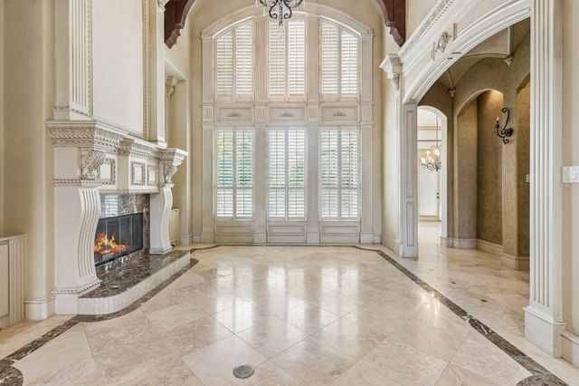 6900 King Charles Court, Colleyville, TX 76034