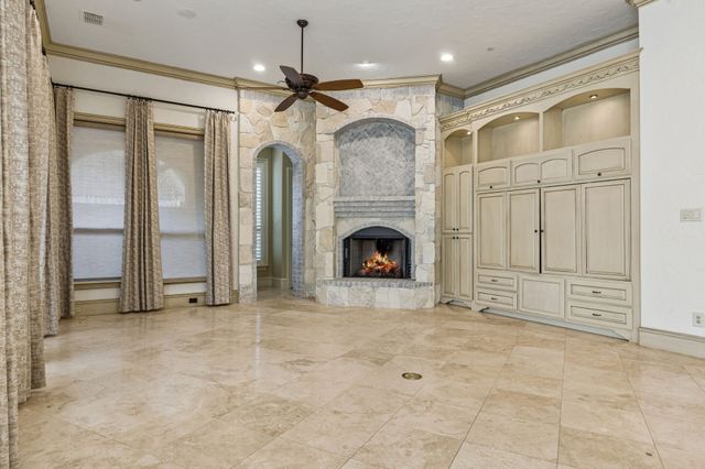 6900 King Charles Court, Colleyville, TX 76034