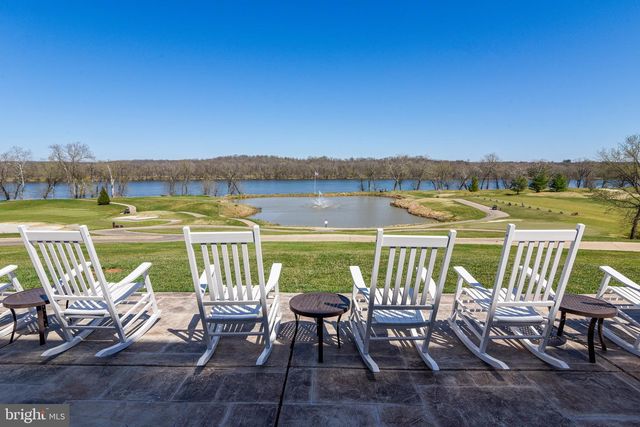 43312 CRYSTAL LAKE ST, Leesburg, VA 20176