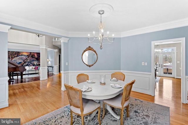 43312 CRYSTAL LAKE ST, Leesburg, VA 20176