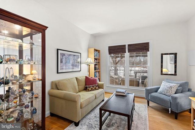 43312 CRYSTAL LAKE ST, Leesburg, VA 20176