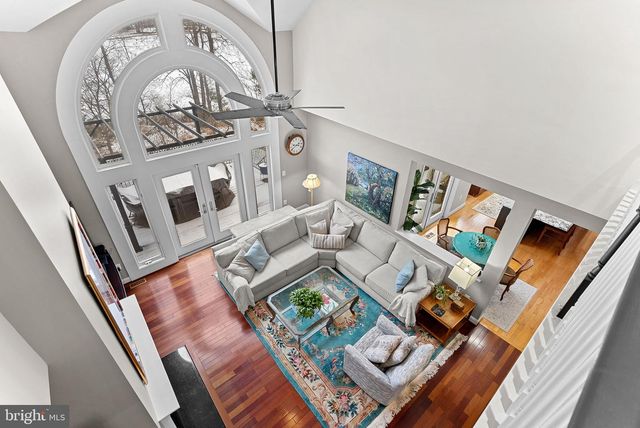 43312 CRYSTAL LAKE ST, Leesburg, VA 20176