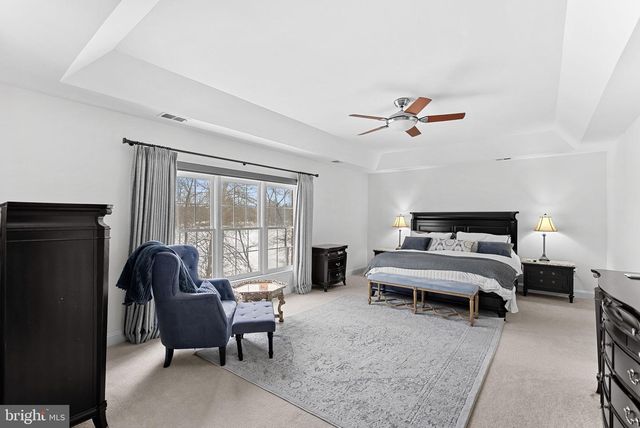 43312 CRYSTAL LAKE ST, Leesburg, VA 20176