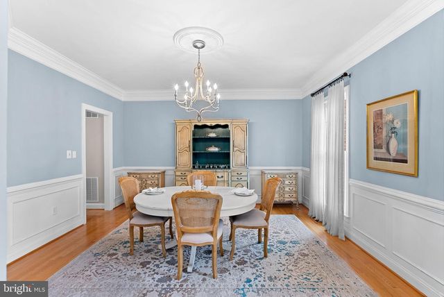 43312 CRYSTAL LAKE ST, Leesburg, VA 20176