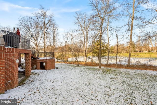 43312 CRYSTAL LAKE ST, Leesburg, VA 20176