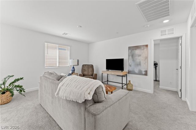 330 Bay Village Place, Henderson, NV 89011