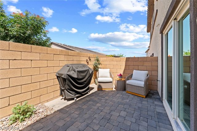 330 Bay Village Place, Henderson, NV 89011
