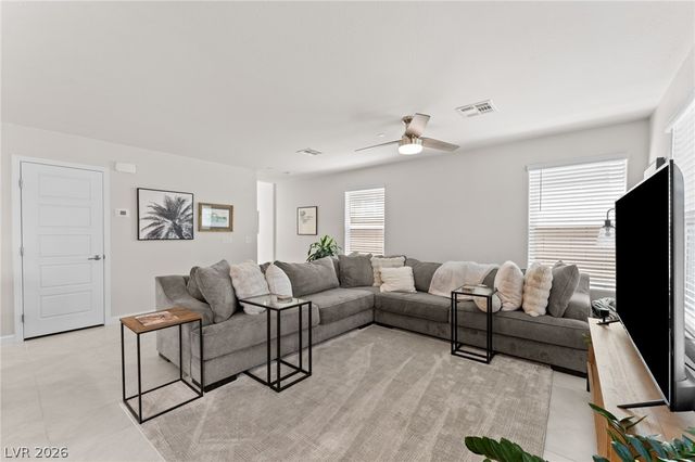 330 Bay Village Place, Henderson, NV 89011