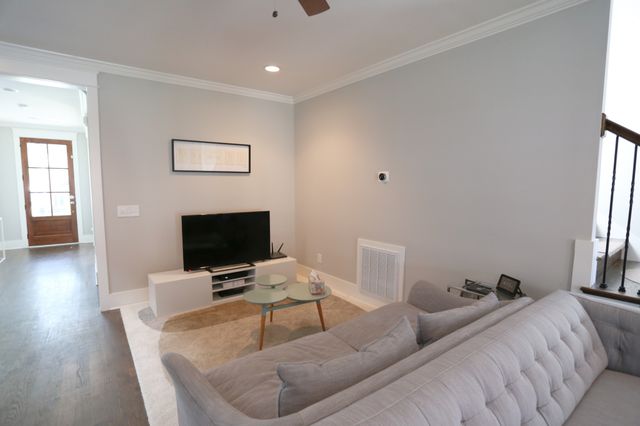 5202 Tennessee Ave, Nashville, TN 37209