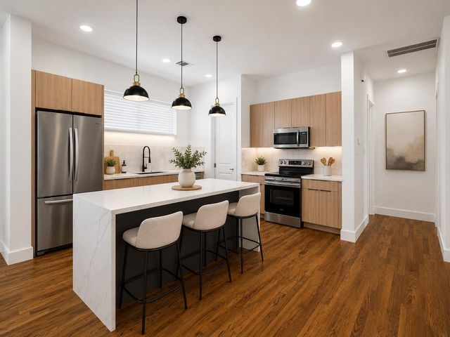 3405 Baer Street, Houston, TX 77020