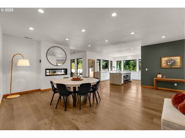 14327 Ne 359TH St, La Center, WA 98629