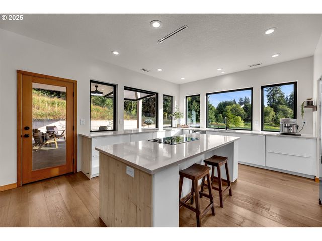 14327 Ne 359TH St, La Center, WA 98629