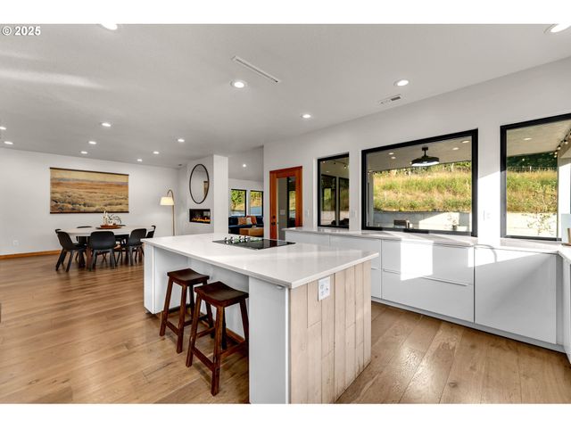 14327 Ne 359TH St, La Center, WA 98629