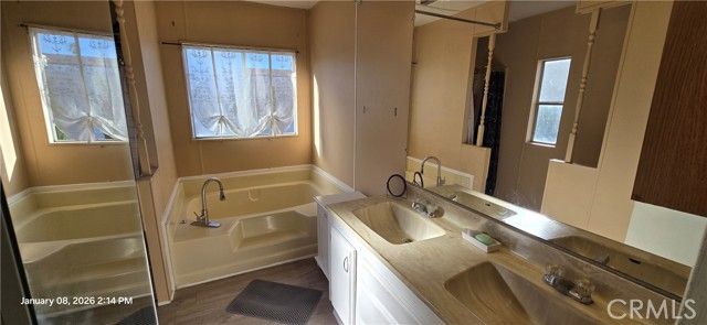 307 S Smith 64, Corona, CA 92882