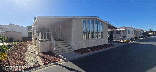 307 S Smith 64, Corona, CA 92882