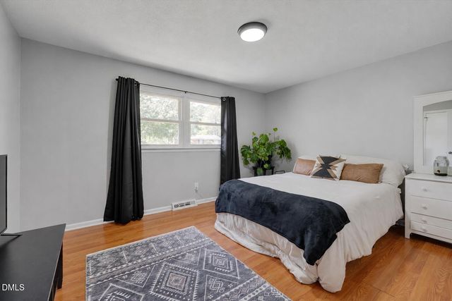 165 Windsor Drive, Wake Forest, NC 27587
