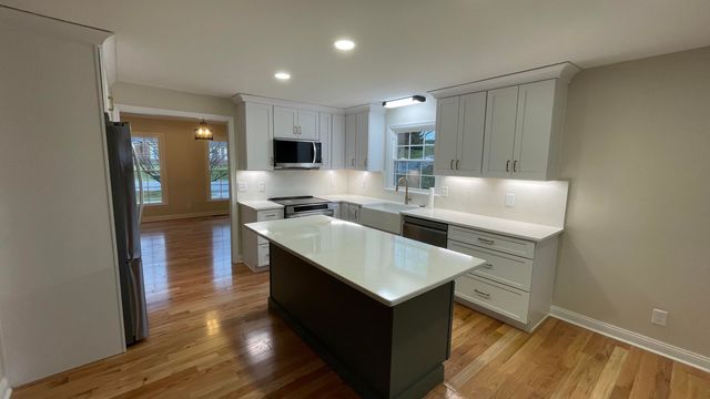 209 Eastover Drive, Frankfort, KY 40601