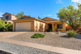 8204 Rancho Paraiso NW, Albuquerque, NM 87120