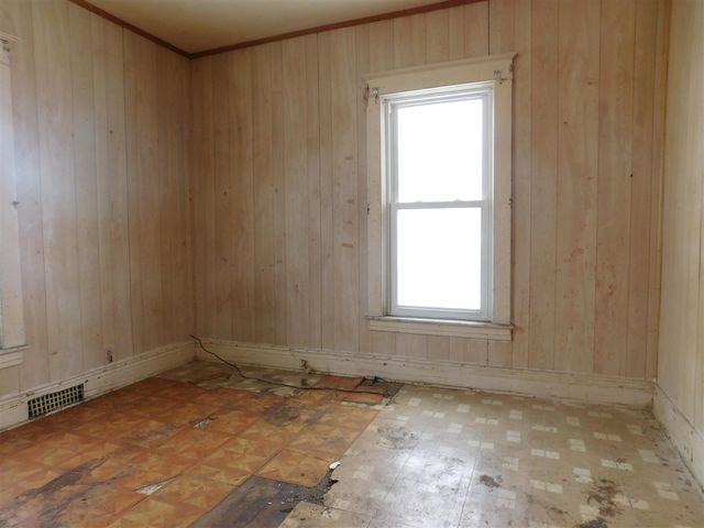 617 Dwight Avenue, Kalamazoo, MI 49048