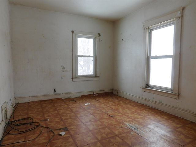 617 Dwight Avenue, Kalamazoo, MI 49048