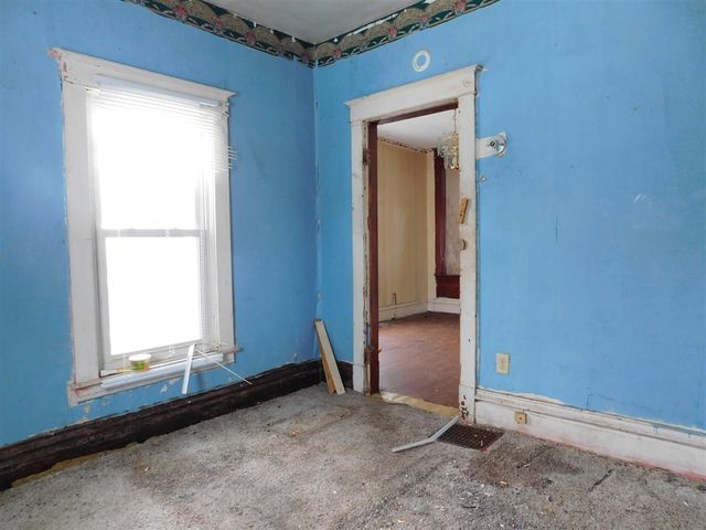 617 Dwight Avenue, Kalamazoo, MI 49048