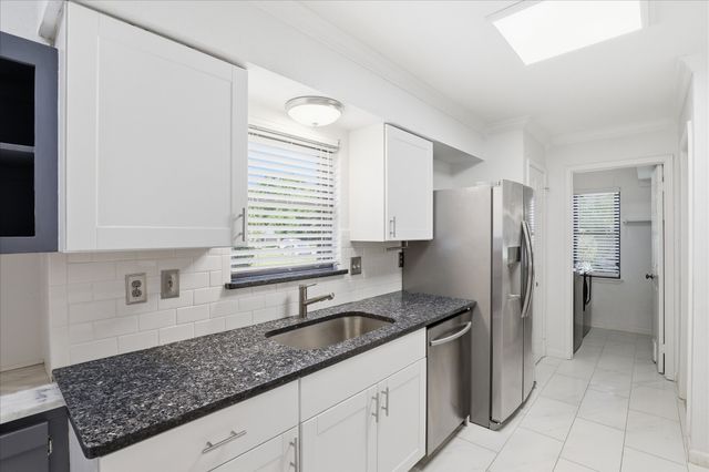 6857 Younger Drive, The Colony, TX 75056