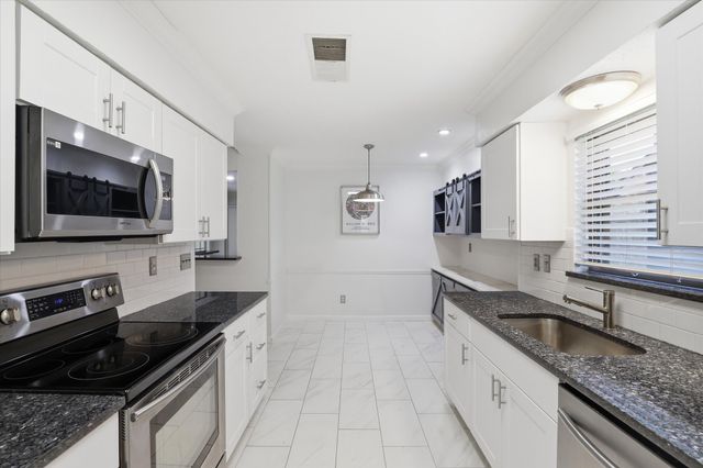6857 Younger Drive, The Colony, TX 75056