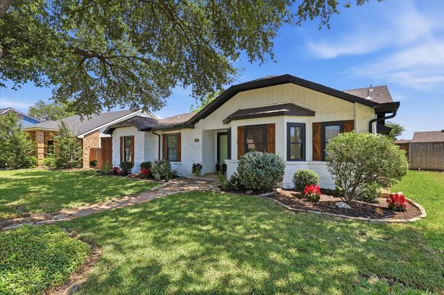 6857 Younger Drive, The Colony, TX 75056