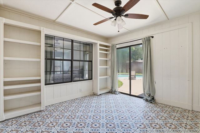 6857 Younger Drive, The Colony, TX 75056