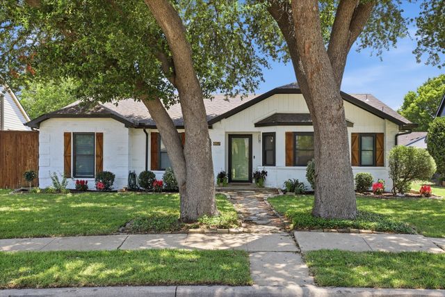 6857 Younger Drive, The Colony, TX 75056