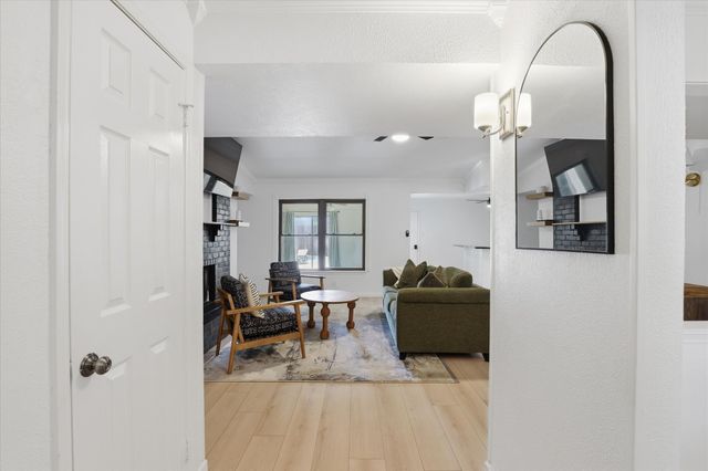 6857 Younger Drive, The Colony, TX 75056