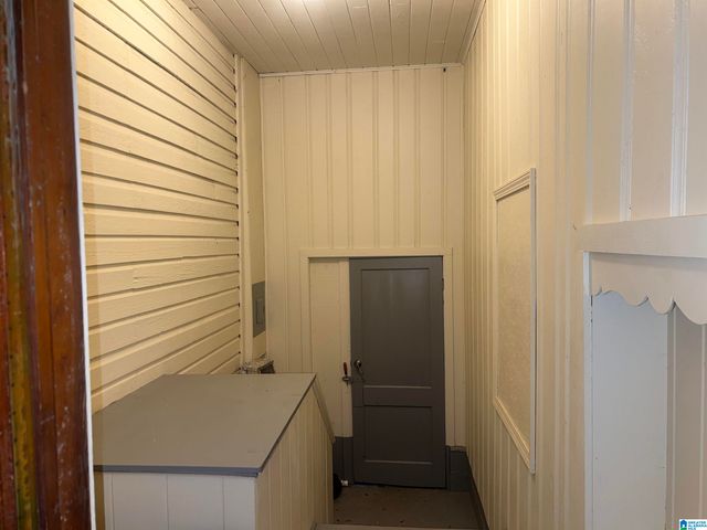 5608 AVENUE K, Bessemer, AL 35020