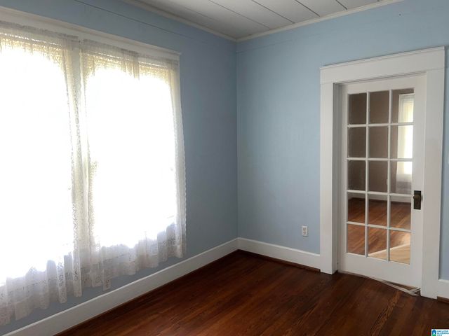 5608 AVENUE K, Bessemer, AL 35020