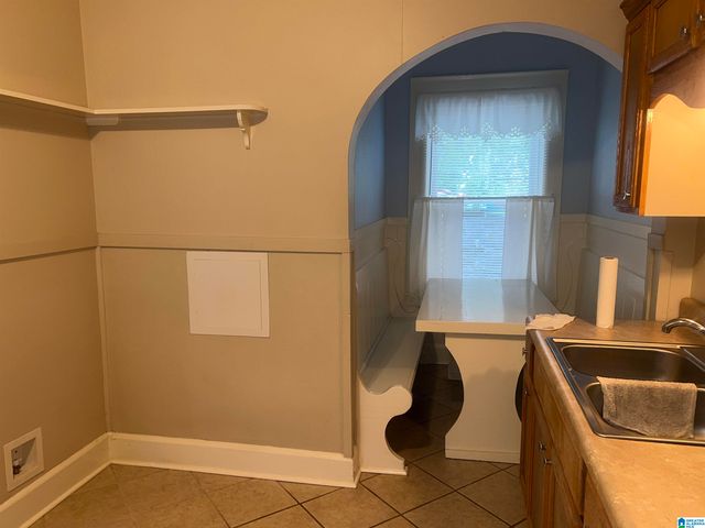 5608 AVENUE K, Bessemer, AL 35020