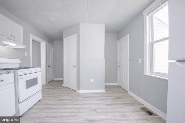 424 KOSSUTH ST, Riverside, NJ 08075
