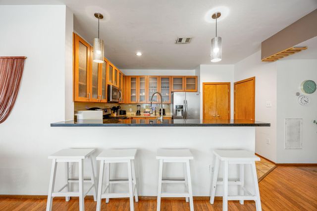 2106 Holman Street B, Houston, TX 77004