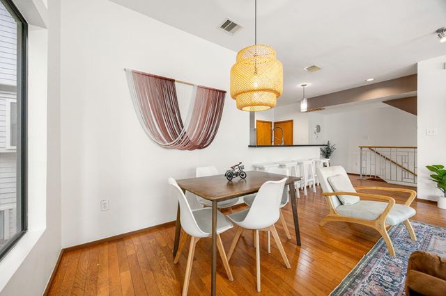 2106 Holman Street B, Houston, TX 77004