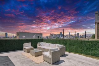 2106 Holman Street B, Houston, TX 77004