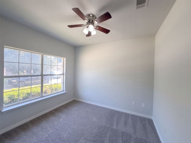 327 Texas Drive, Lake Dallas, TX 75065