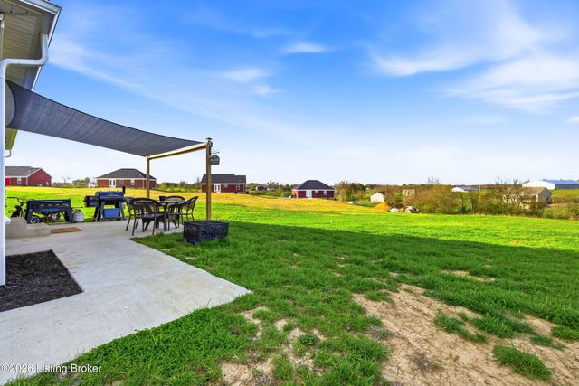 107 Dakota Ct, Bloomfield, KY 40008