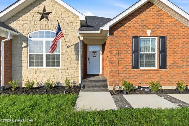 107 Dakota Ct, Bloomfield, KY 40008