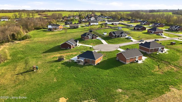 107 Dakota Ct, Bloomfield, KY 40008