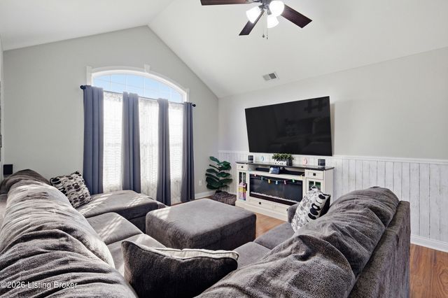 107 Dakota Ct, Bloomfield, KY 40008