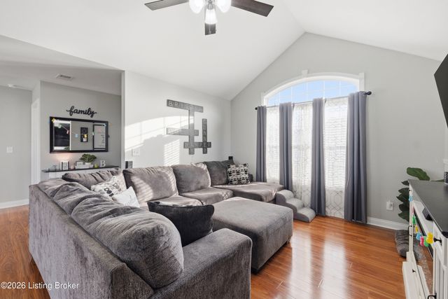 107 Dakota Ct, Bloomfield, KY 40008